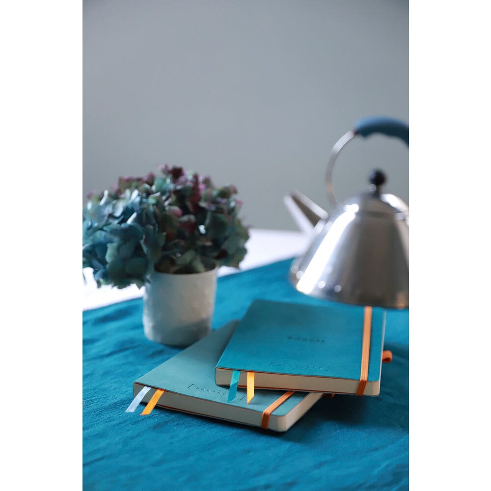 Agenda A5 nedatata, 120 file, punctat, softcover, hartie ivory 90 g / mp, Rhodiorama, peacock Agenda Rhodia Rhodia