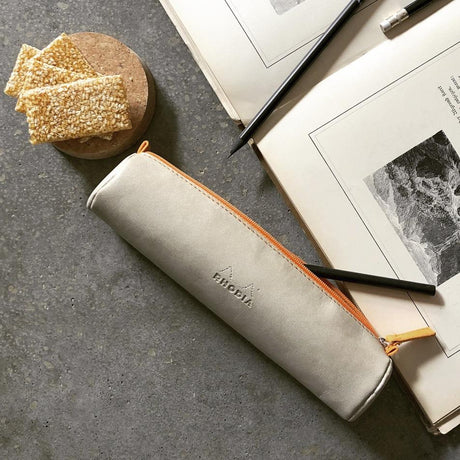 Penar Rhodiarama rotund din piele vegana anason Penar Rhodia