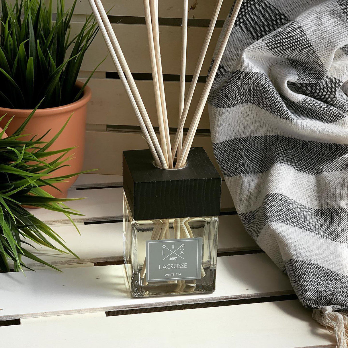 Difuzor parfum Ambientair Lacrosse "Ceai alb" 100 ml Difuzor Parfumat Ambientair