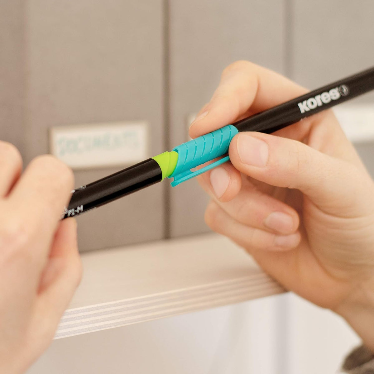 Marker permanent Kores K-Marker P1, varf rotund, 1 mm, 6 culori / set, etui plastic