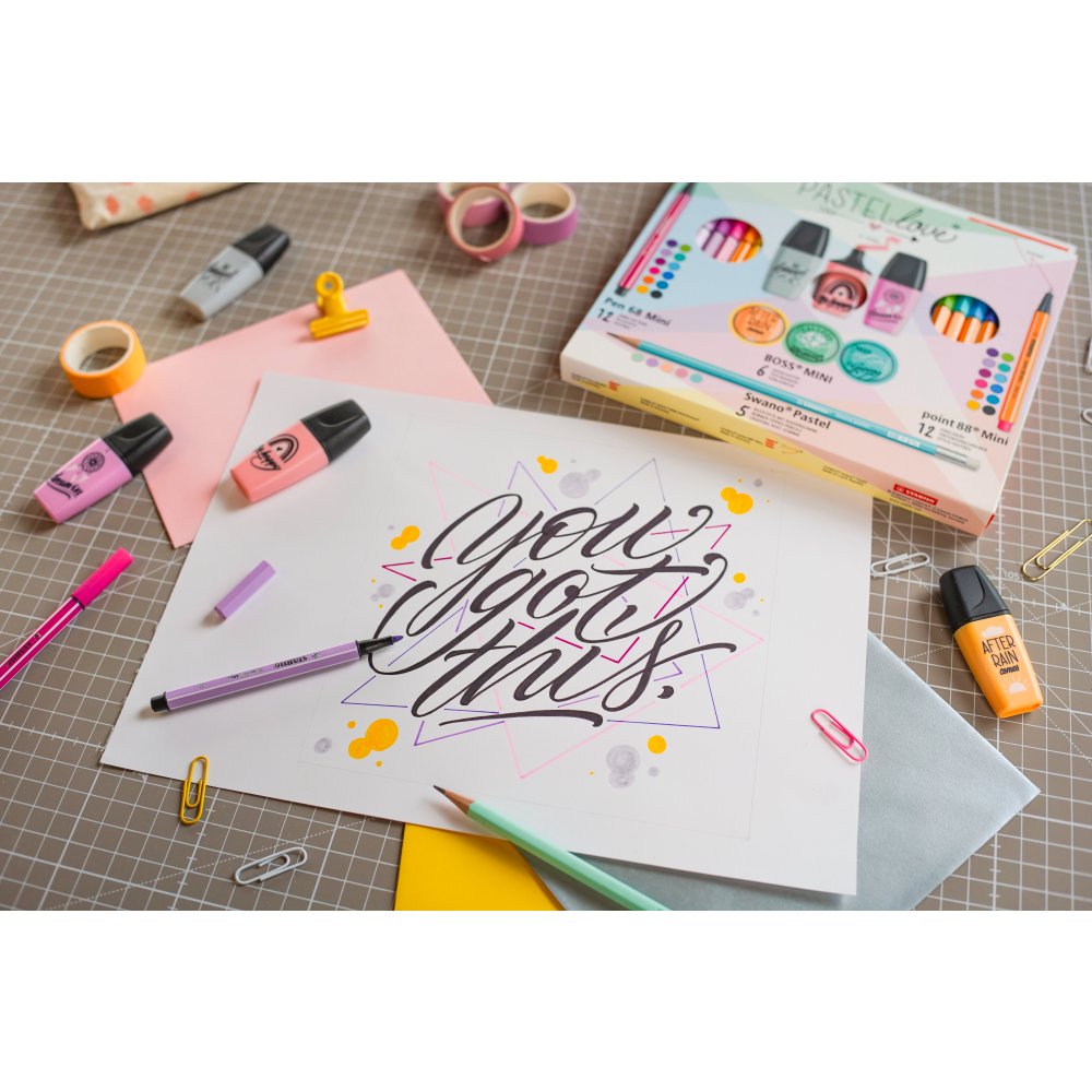 Stabilo Pen 68 mini x 12 culori, Point 88 mini x 12 culori, Boss Mini x 6 culori, Swano Pastel x 5, 35 bucati / set, etui carton
