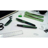 Stilou Stabilo Flow Sporty, M, 0.5 mm, verde /negru, 1 rezerva, blister