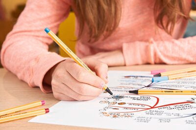 Fineliner Stabilo Point 88, 0.4 mm, rosu rugina