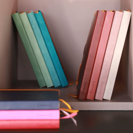 Agenda A5 nedatata, 120 file, punctat, softcover, hartie ivory 90 g / mp, Rhodiorama, midnight Agenda Rhodia Rhodia 