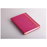 Caiet Agenda A5 Rhodiarama liniat, raspberry, 96 pagini, cu coperta rigida + elastic Agenda Rhodia 