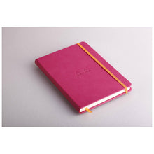 Încarcă imaginea în vizualizatorul Galerie, Caiet Agenda A5 Rhodiarama liniat, raspberry, 96 pagini, cu coperta rigida + elastic Agenda Rhodia 
