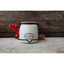 Încarcă imaginea în vizualizatorul Galerie, Lumanare parfumata MILKHOUSE Butterjar 2 fitile &#39;&#39;Fulgi de ovaz, cu lapte si miere&#39;&#39; 454g Lumanare parfumata MILKHOUSE CANDLES 

