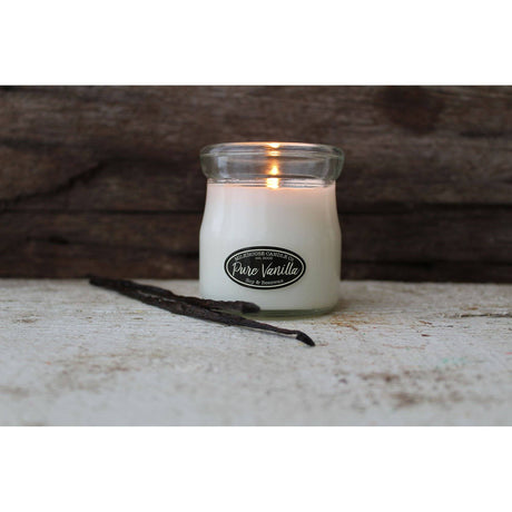 Lumanare parfumata Milkhouse 142g Vanilie Pura Lumanare parfumata MILKHOUSE CANDLES 
