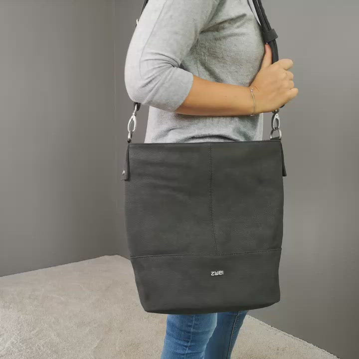 Zwei Mademoiselle M. Rucsac MR13 gri