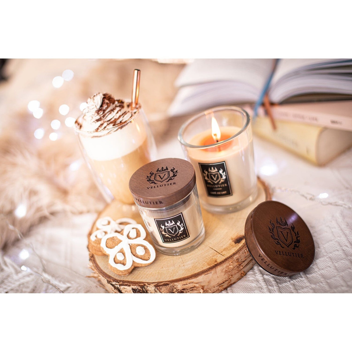 Lumanare parfumata Vellutier, 225 g, Café Au Lait Lumanare parfumata Vellutier 