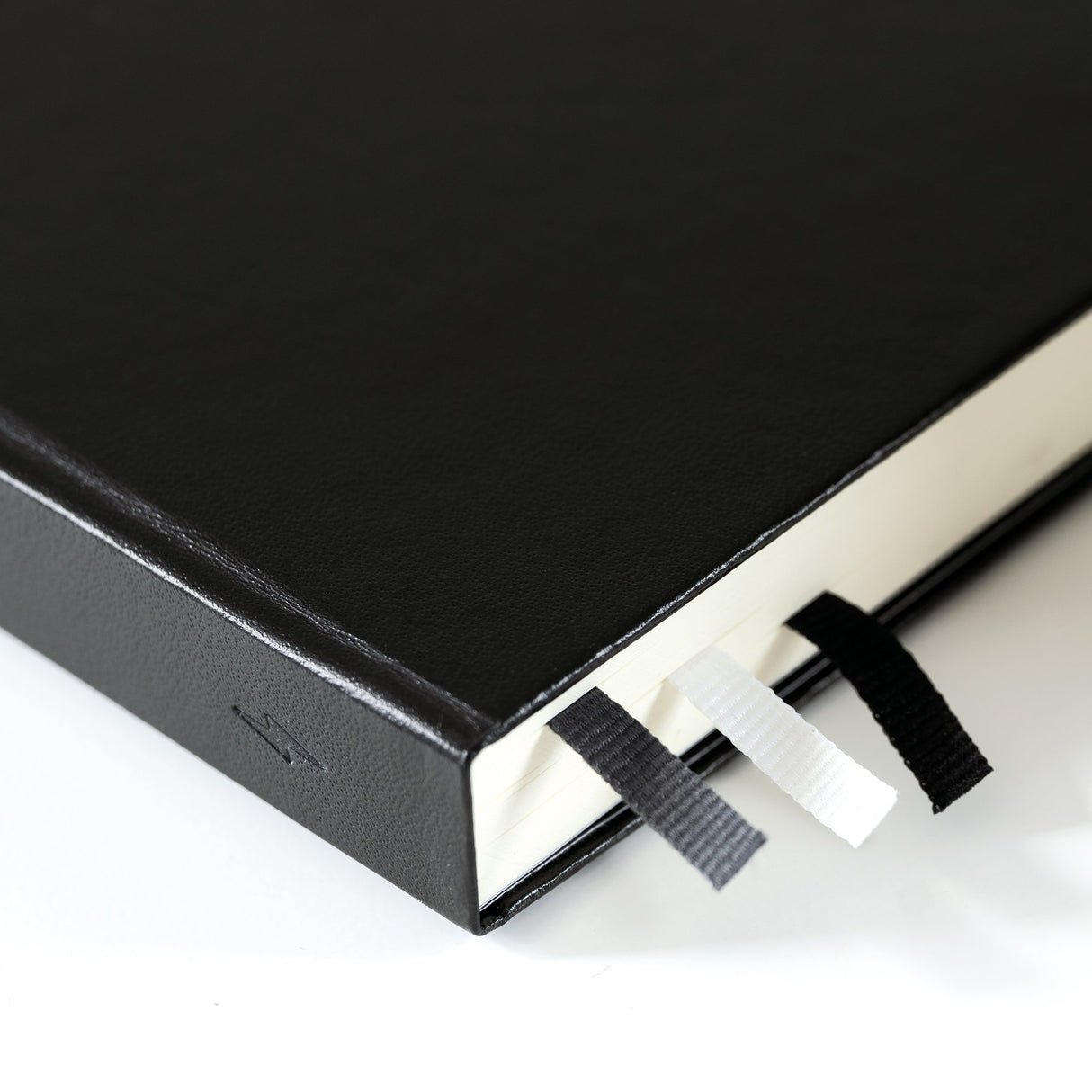 Caiet Bullet / Journal Editia a IIa A5 negru 206 pg, hartie 120g/m², linii punctate Agenda Leuchtturm Leuchtturm 1917 