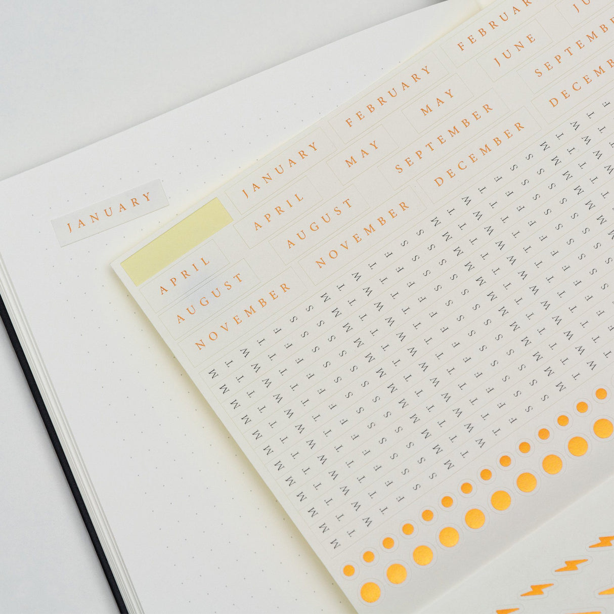 Caiet Bullet / Journal Editia a IIa A5 roz pastel 206 pg, hartie 120g/m², linii punctate Agenda Leuchtturm Leuchtturm 1917 