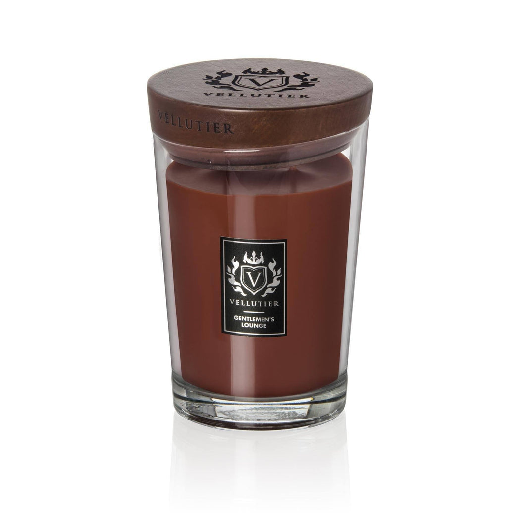 Lumanare parfumata VELLUTIER mare 2 fitile ''Clubul gentlemanilor'' 515g Lumanare parfumata VELLUTIER 