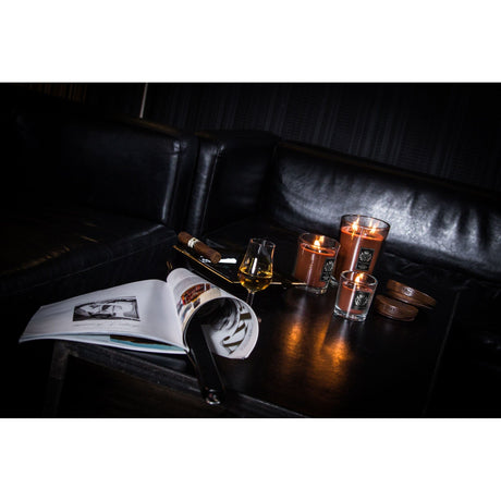 Lumanare parfumata Vellutier, 90 g, Gentlemen's Lounge Lumanare parfumata Vellutier 