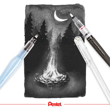 Încarcă imaginea în vizualizatorul Galerie, Pensula Pentel colorata bleumarin Paperie.ro 
