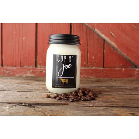 Lumanare parfumata Milkhouse Farmhouse, 368 g, Cup O'Joe Lumanare parfumata MILKHOUSE CANDLES 