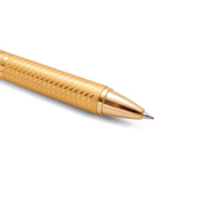 Încarcă imaginea în vizualizatorul Galerie, Roller cu gel Pentel EnerGel Sterling, 0.7 mm, cu mecanism, mina neagra, corp metalic auriu Rollere cu gel Pentel 
