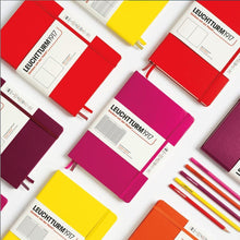 Încarcă imaginea în vizualizatorul Galerie, Agenda Dictando A5 Clasic - Berry, 251 pagini A5, dictando, hardcover Leuchtturm 1917 
