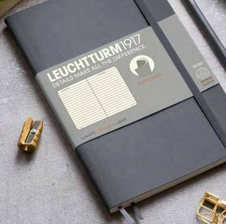 Agenda Mate A5 Clasic - Antracit, 251 pagini A5, mate, hardcover Leuchtturm 1917 