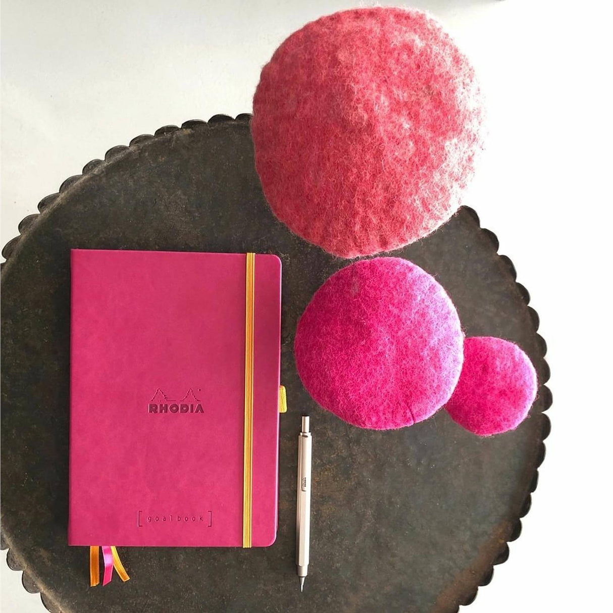 Agenda A5 240 pagini Rhodia GOALBOOK roz zmeura, punctat, coperta rigida Agenda Rhodia 