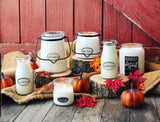 Lumanare parfumata MILKHOUSE Farmhouse ''Line haine curate'' 368g Lumanare parfumata MILKHOUSE CANDLES 