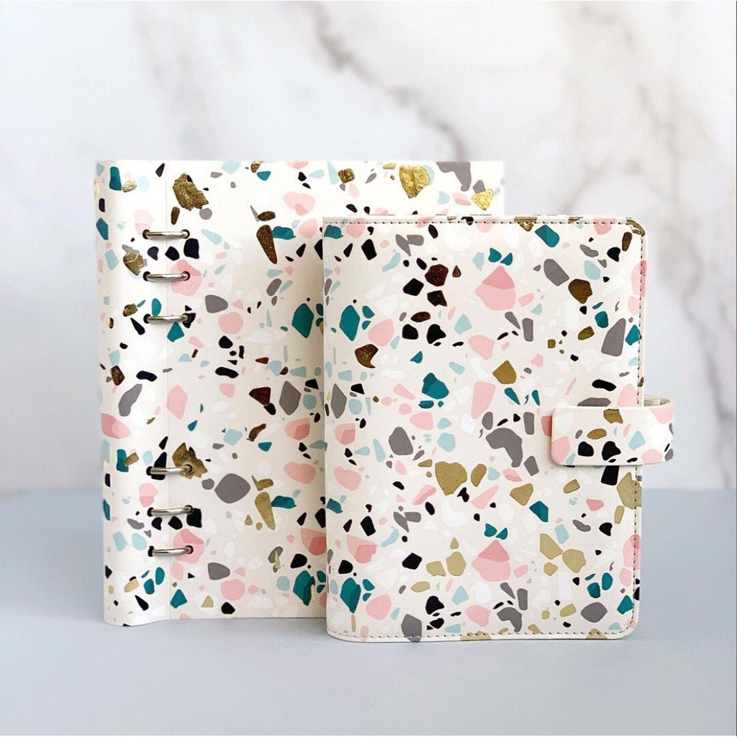 Agenda Notebook A5 FILOFAX Architexture Terrazzo cu spirala si rezerve Agenda Filofax 