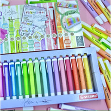 Încarcă imaginea în vizualizatorul Galerie, Textmarker STABILO swing cool Pastel set 18 culori Textmarker Stabilo 
