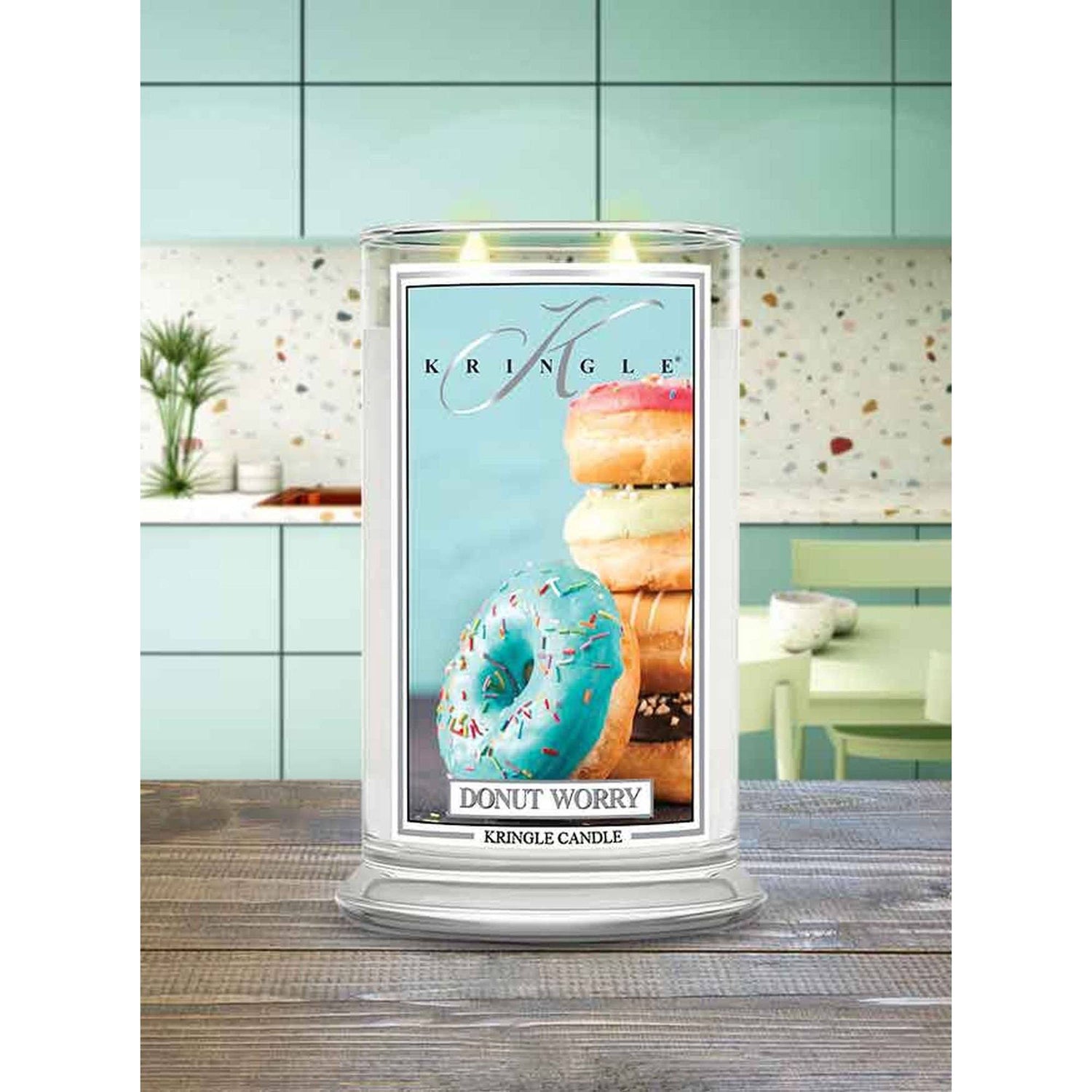 Lumanare parfumata 2 fitiluri Kringle Country Candle 652g DONUT WORRY Lumanare parfumata Kringle Candle 